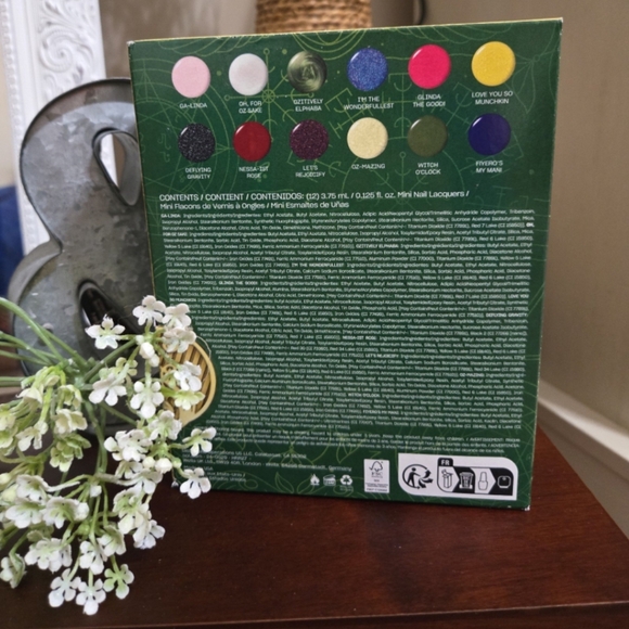 Wicked x OPI 12 Days of Thrillifying Shades - Picture 3 of 3